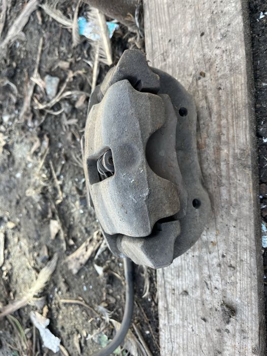 Супорт ваз 2115 левый