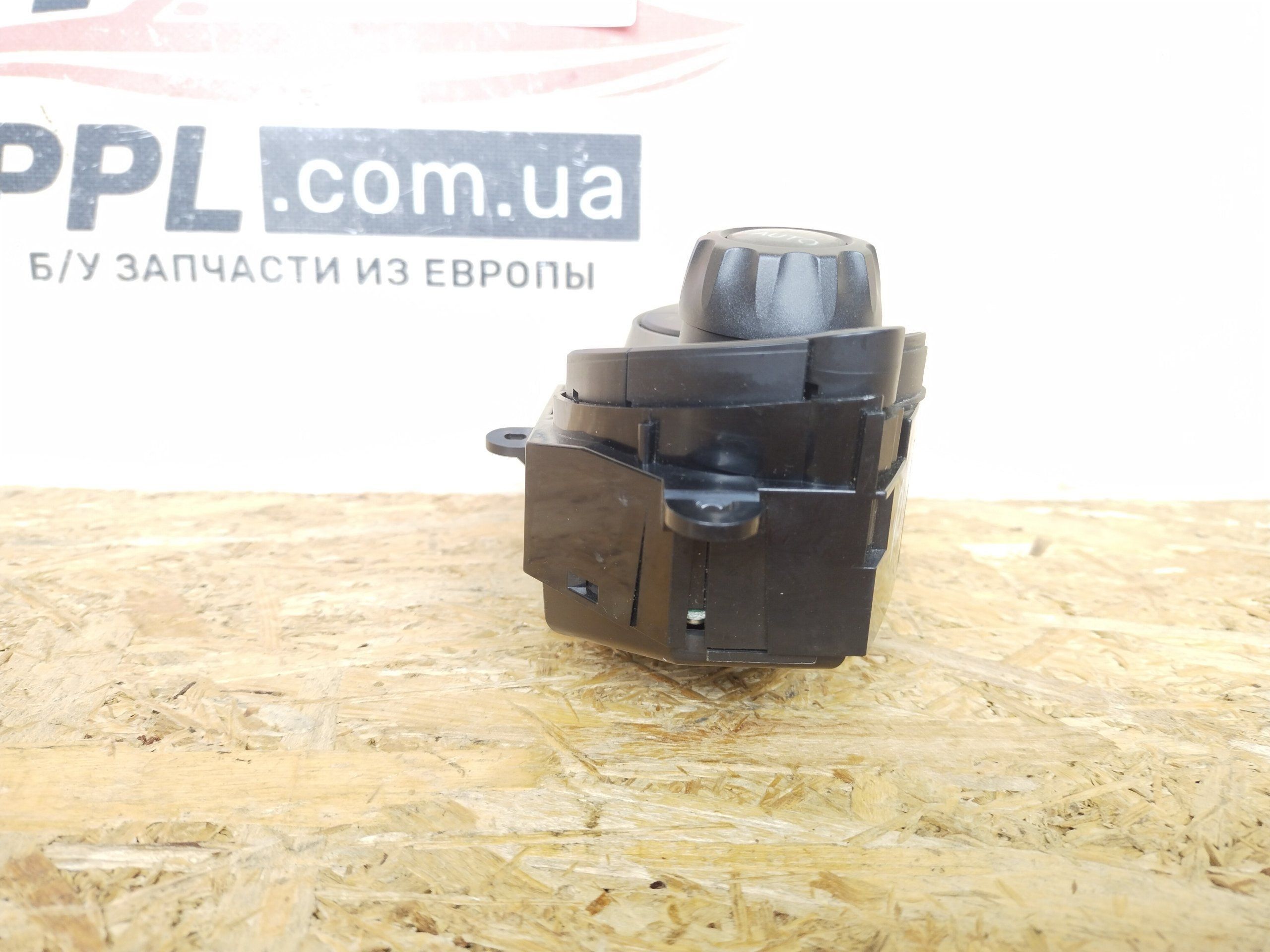 Honda Civic UFO 05-11 кнопка блок климат контроля 79600SMJG4