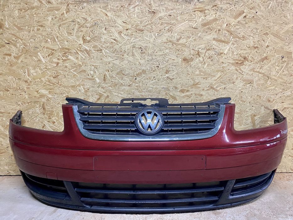 Бампер передний передній Volkswagen Touran Caddy 2003-2010