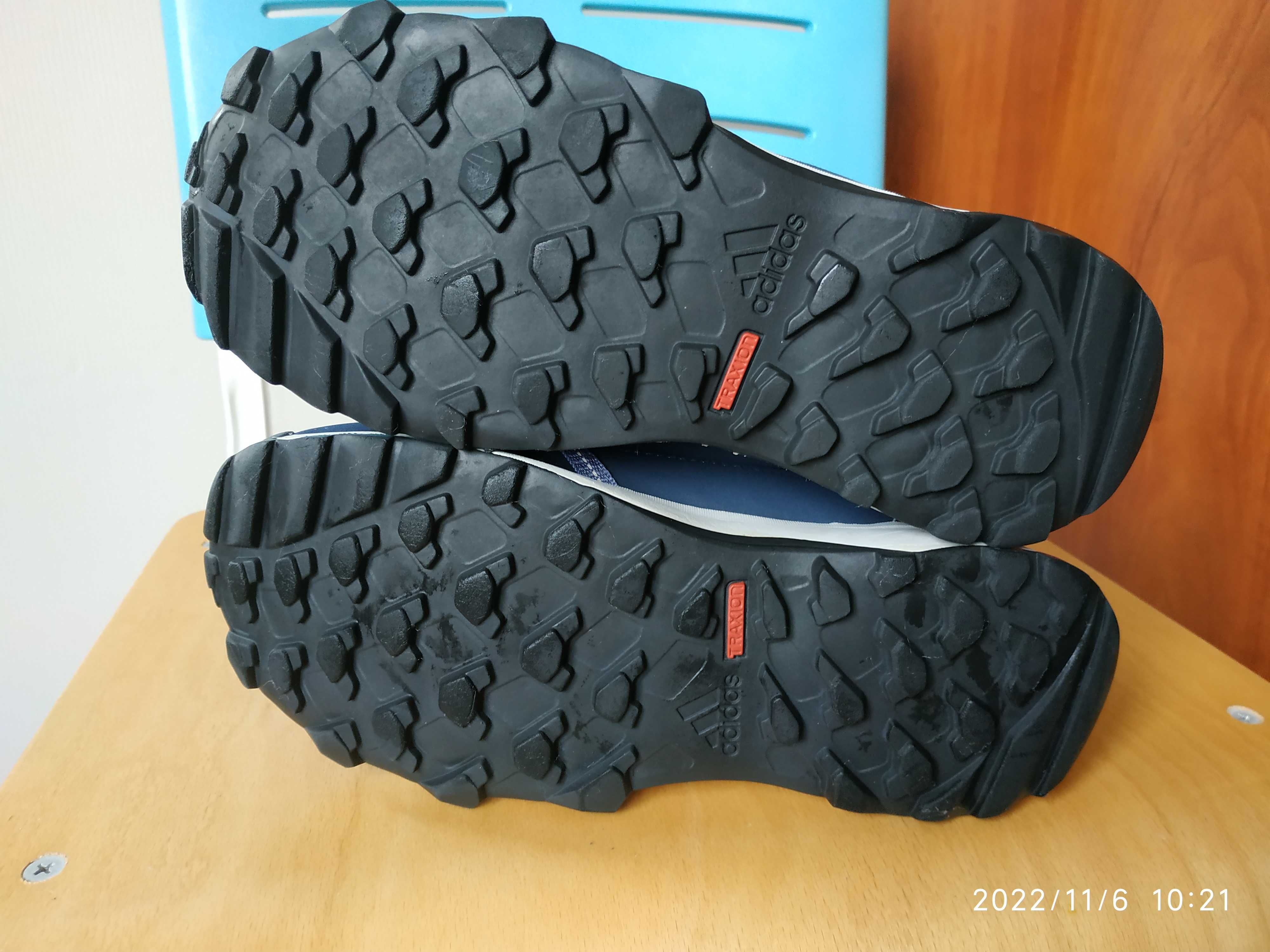 Зимние ботинки Adidas Terrex Snow CP CW К, US 2,2 стелька 22,3 см