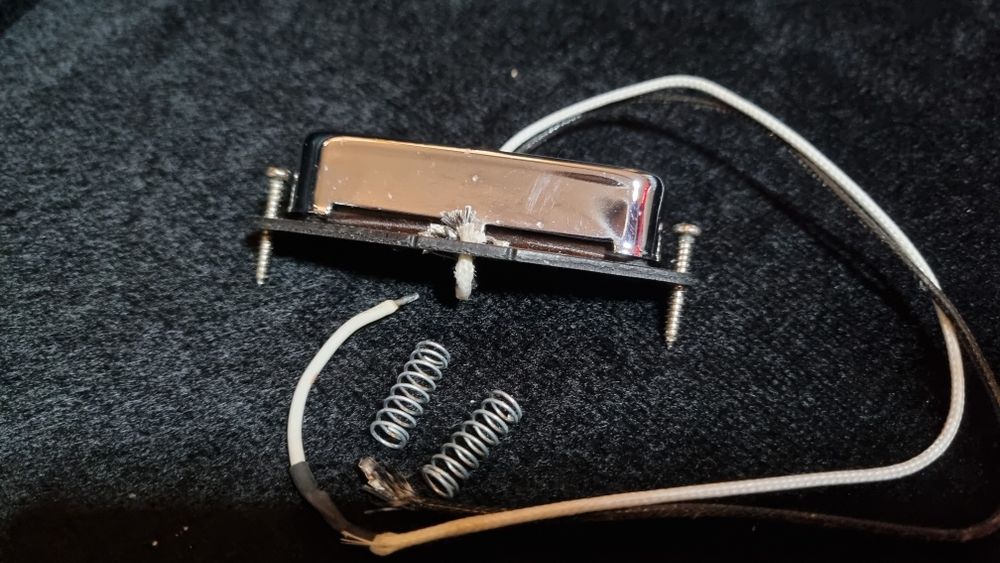 Pickup lip Vintage