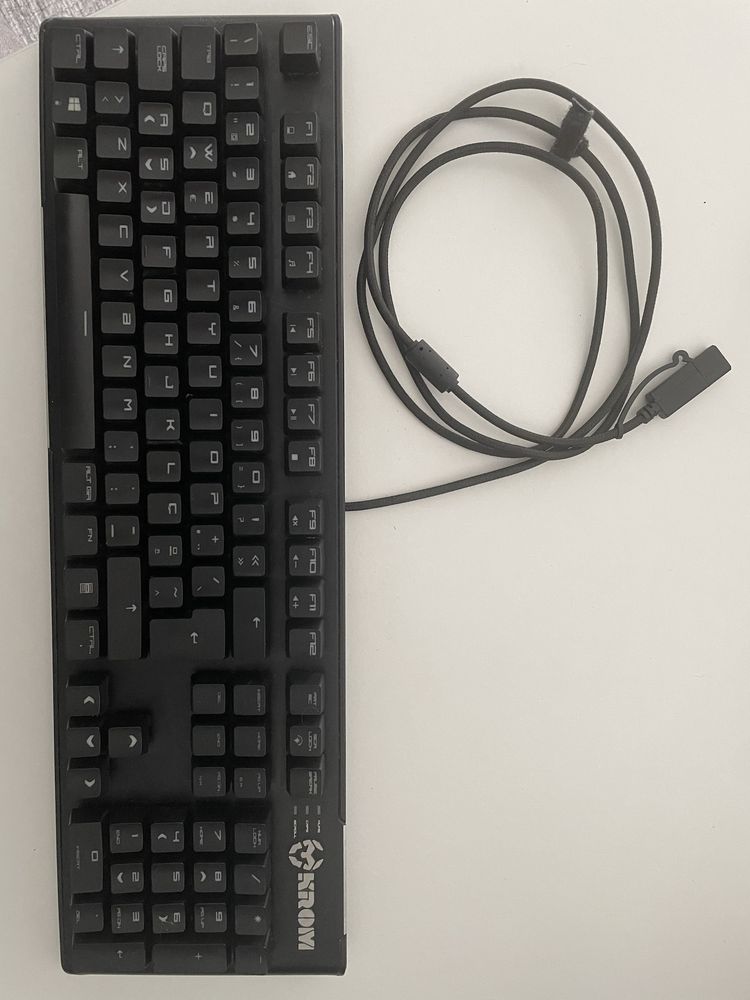 Teclado de gaming Mecânico Krom Kael