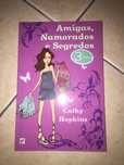 Amigas, Namorados e Segredos de Cathy Hopkins