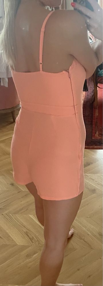 Kombinezon damski krótki na ramiączkach New Look 8