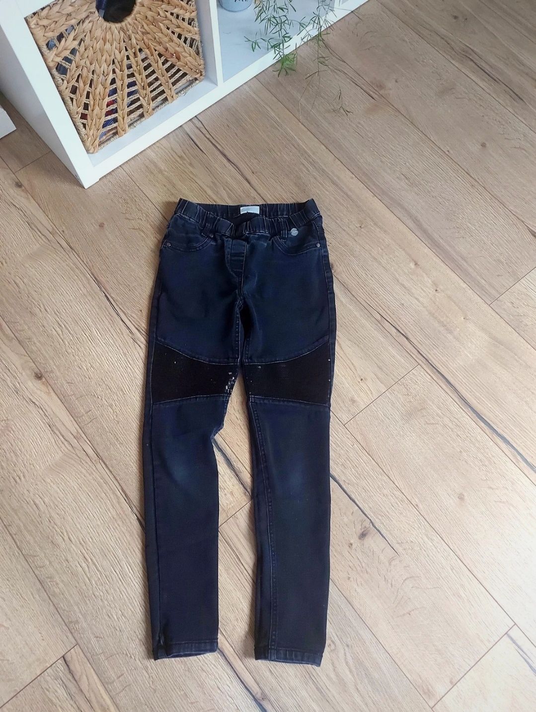 Cocodrillo świetne jeansy z cekinami- super jakość r.152