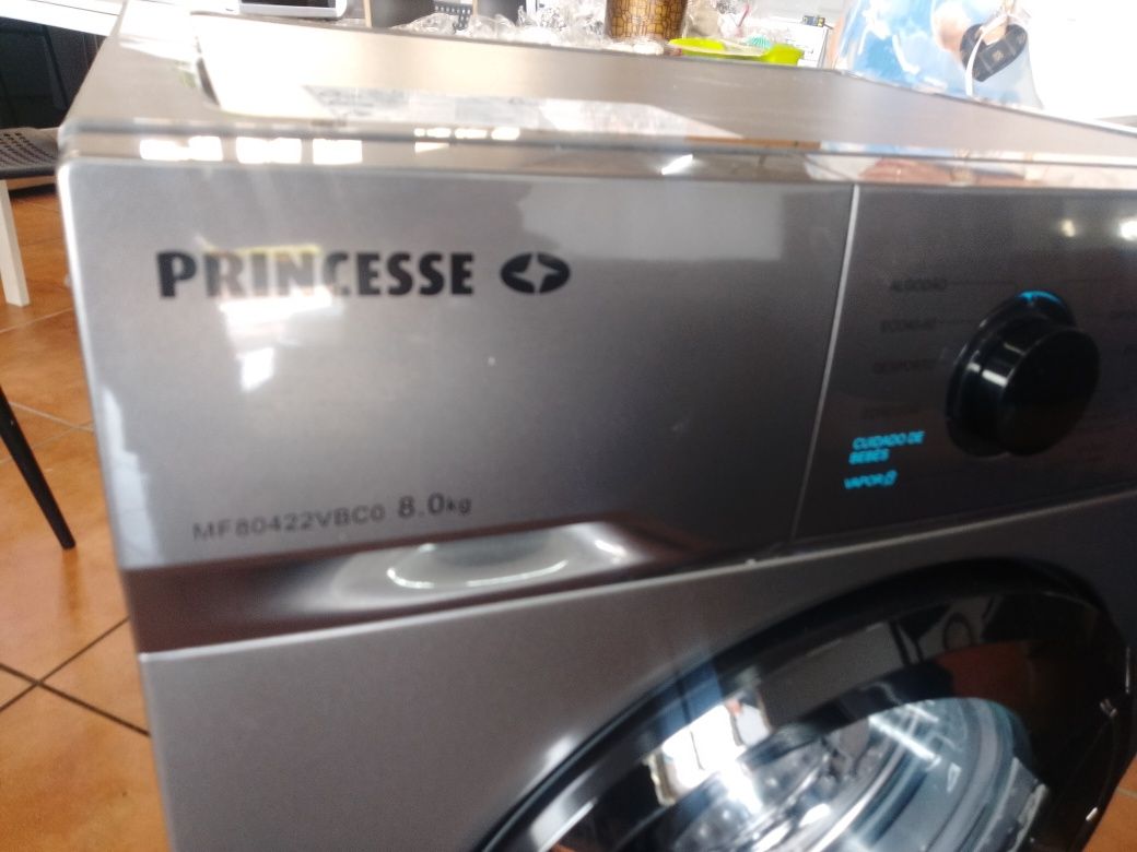 PRINCESS 8kg 1400rpm (Artigo NOVO com Pequeno Defeito Estético)