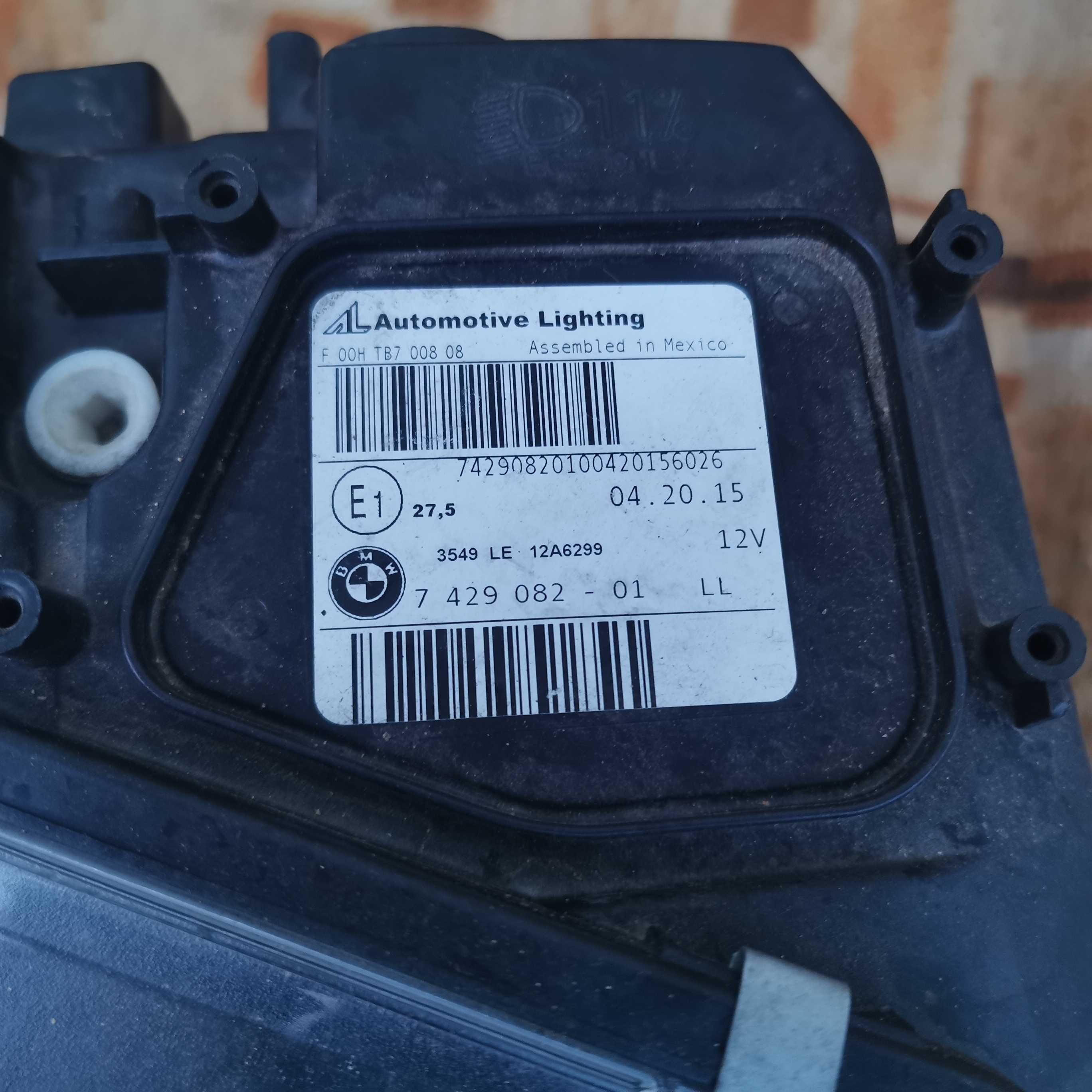 Lampa Full Led Adaptiv X3 F25, X4 F26 prawy przód uszkodzona