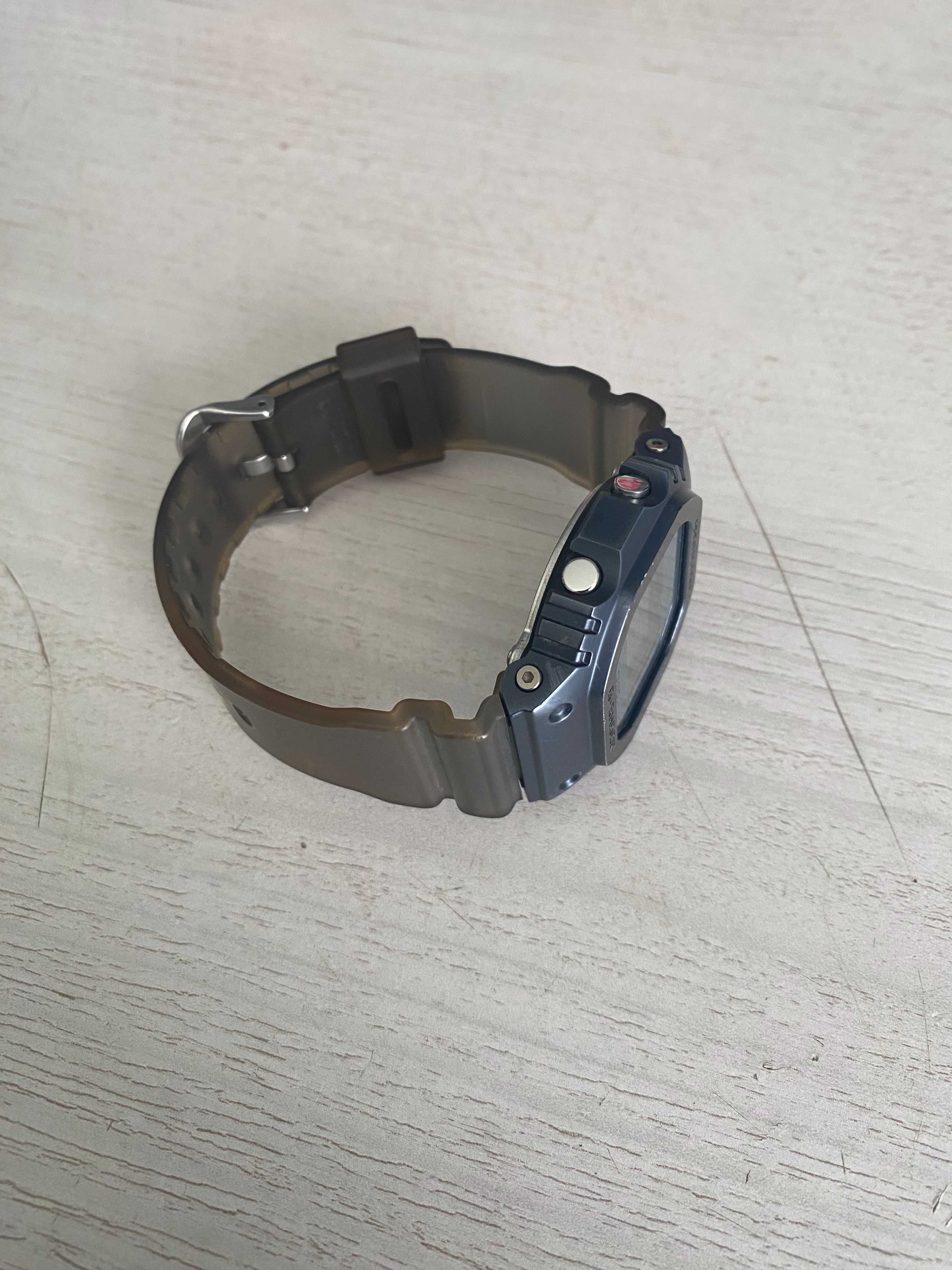 zegarek G-SHOCK GM-5600MF-2ER