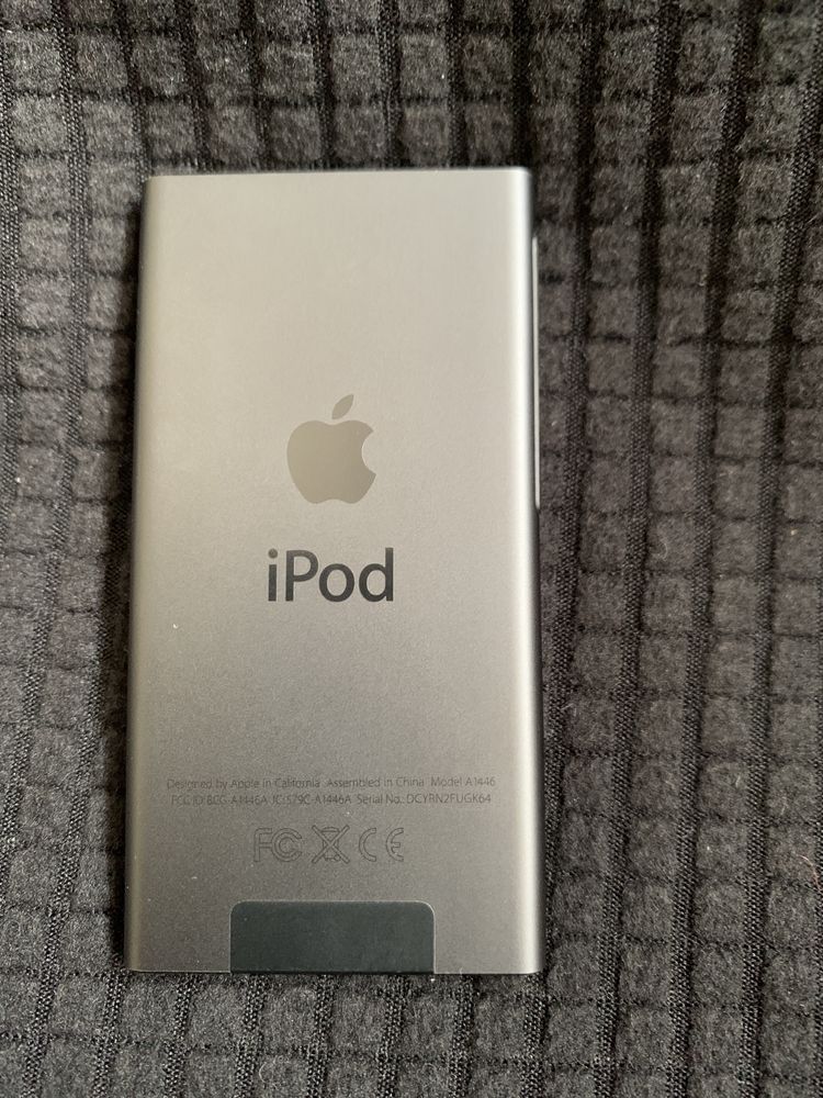 Apple A1446 iPod nano 16GB