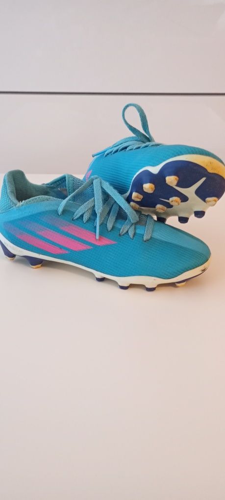 Korki ADIDAS Predator rozmiar 33