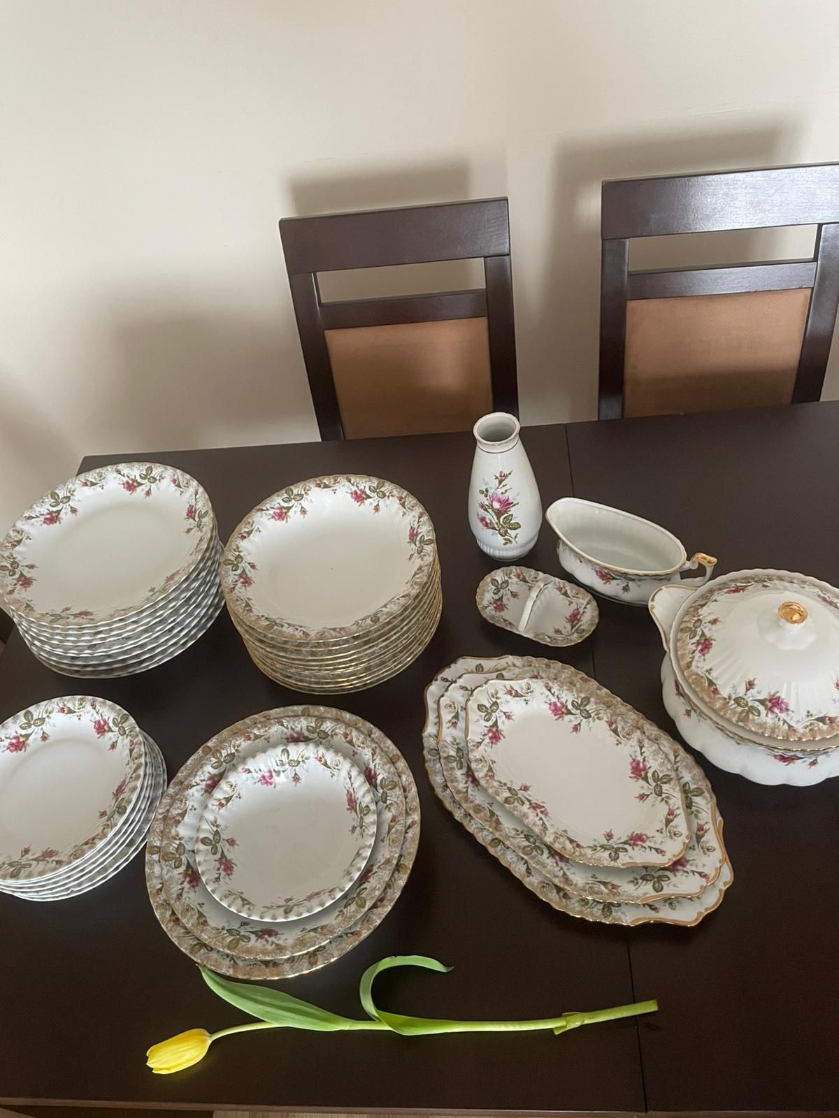 Porcelana Chodzież - 37 elementów Zestaw