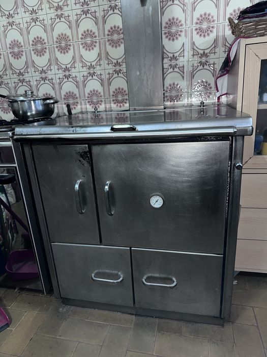 Forno a Lenha em Inox Optimo Estado