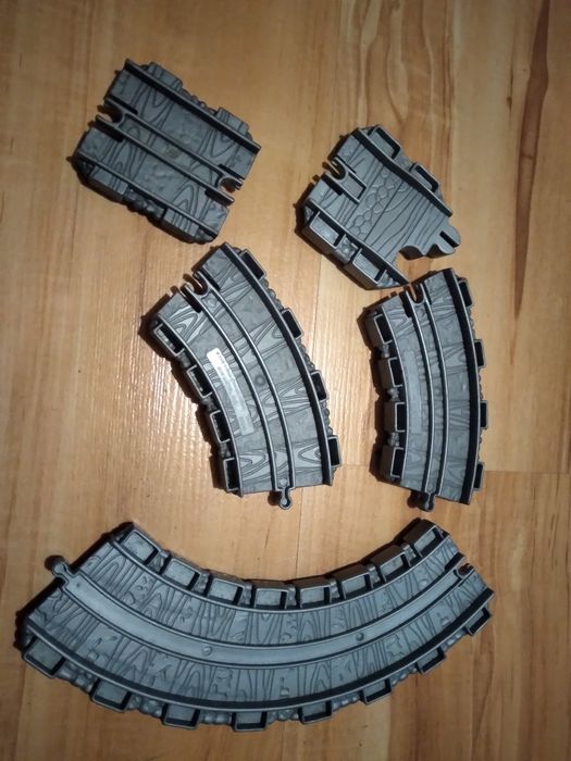 Duży zestaw torów Tomek I przyjaciele na magnes