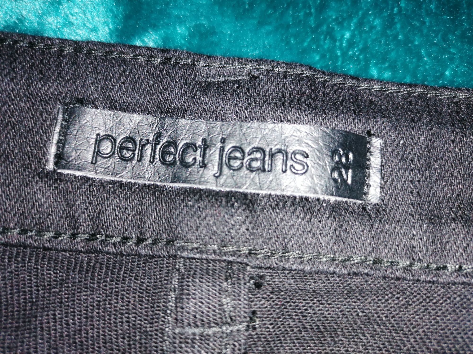 Spodnie perfekt jeans