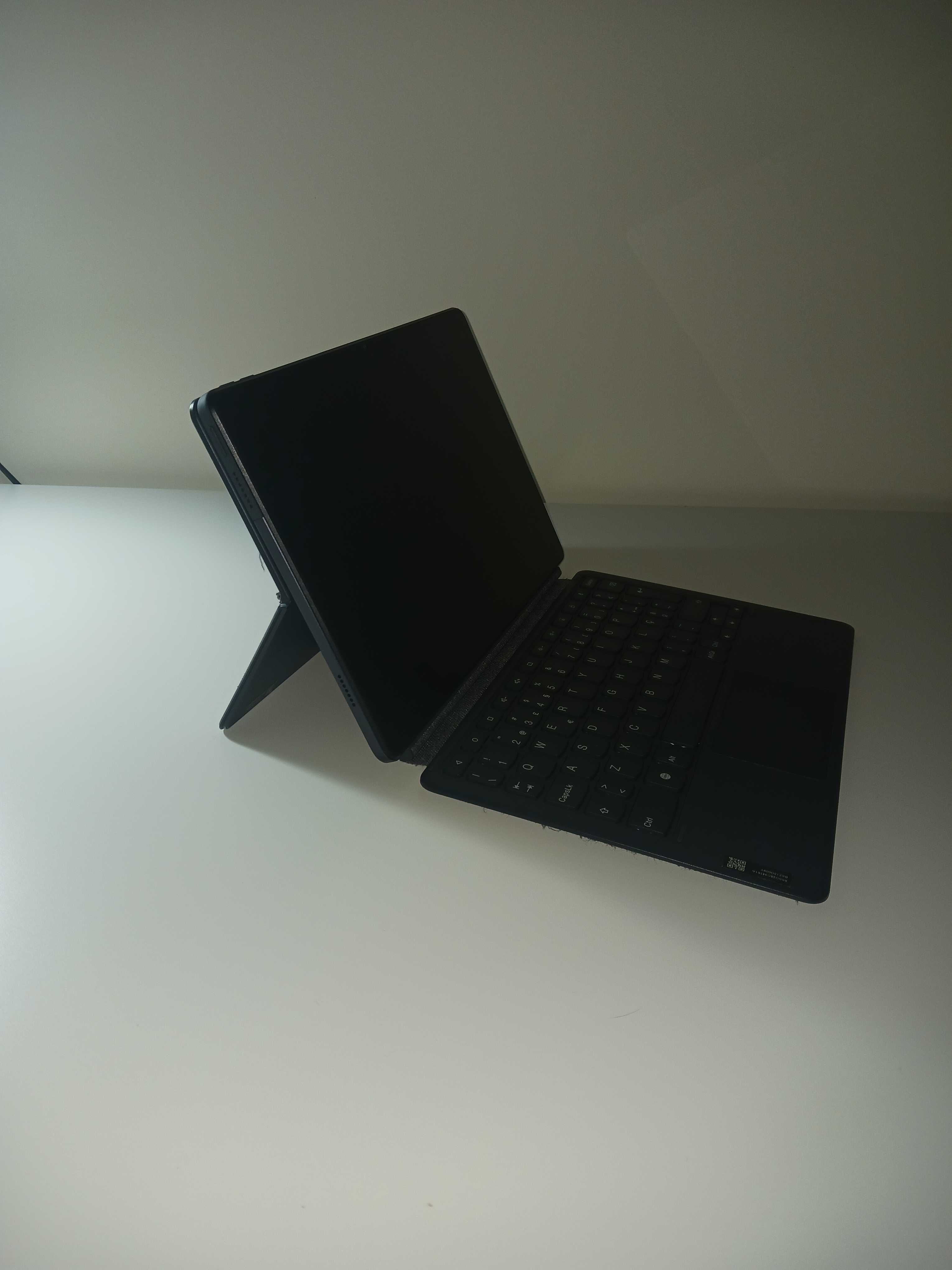 Tablet Lenovo P11 com teclado e Precision Pen 2
