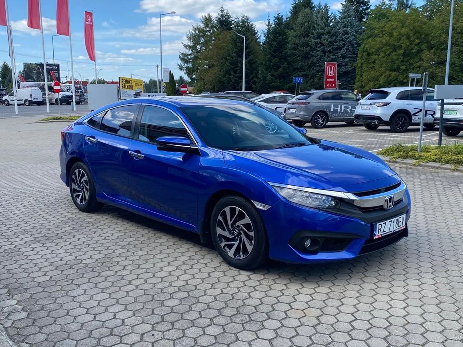 Honda Civic Honda Civic 4d sedan 1,5 turbo automat AT bogata wersja