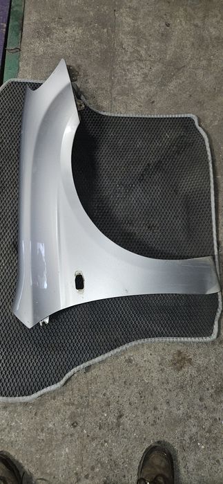 Крило праве переднє Kia cerato 2008р