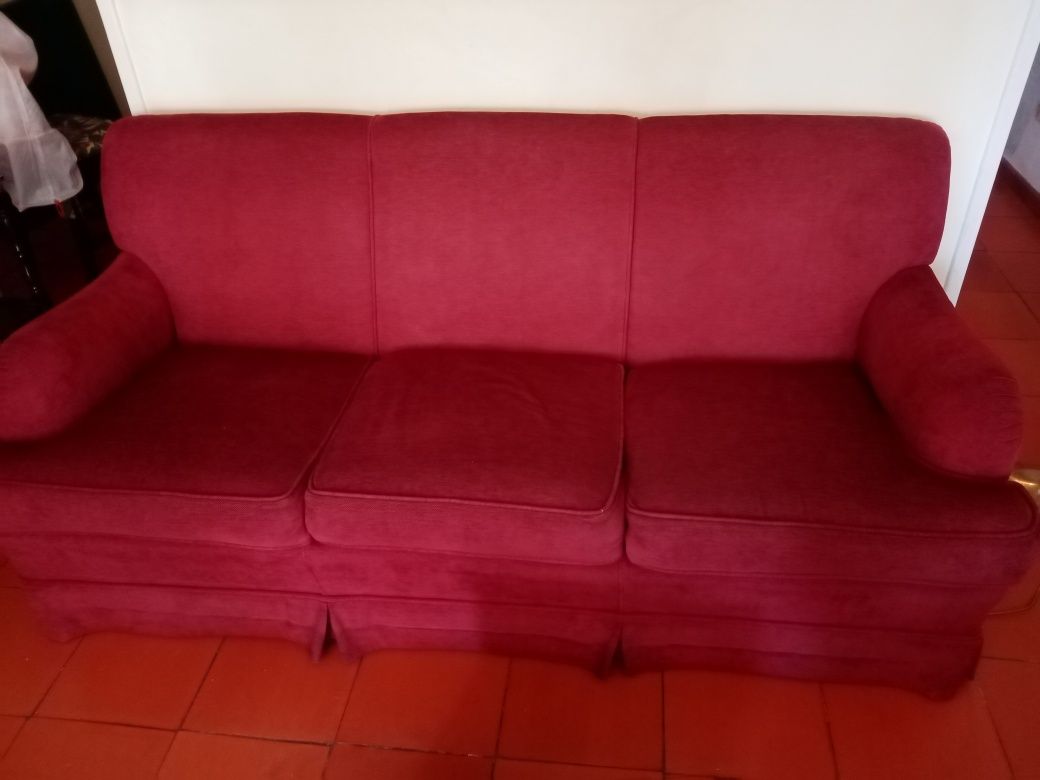 Sofa 3 lugares bordeaux