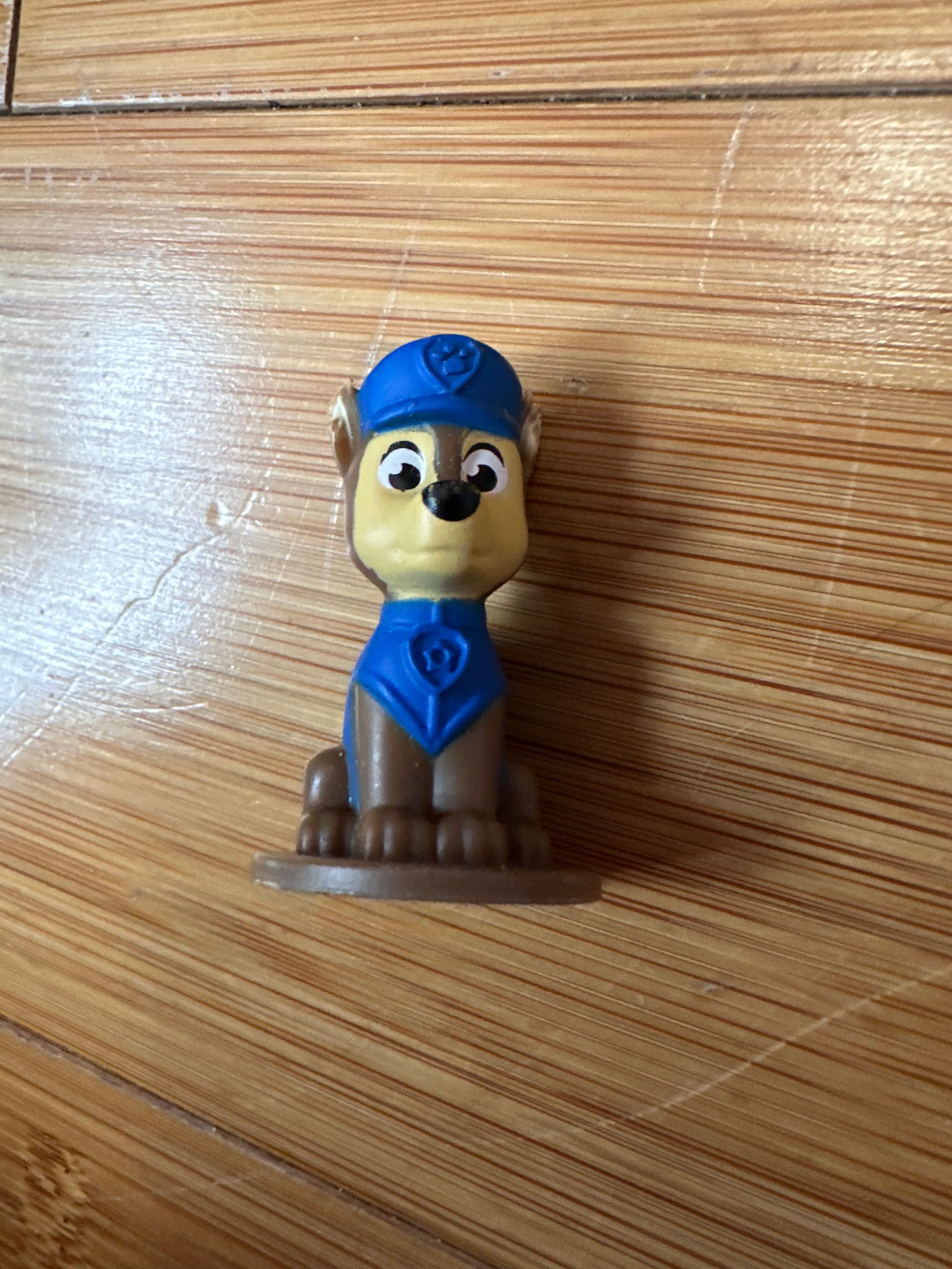 Chase piesek psi patrol