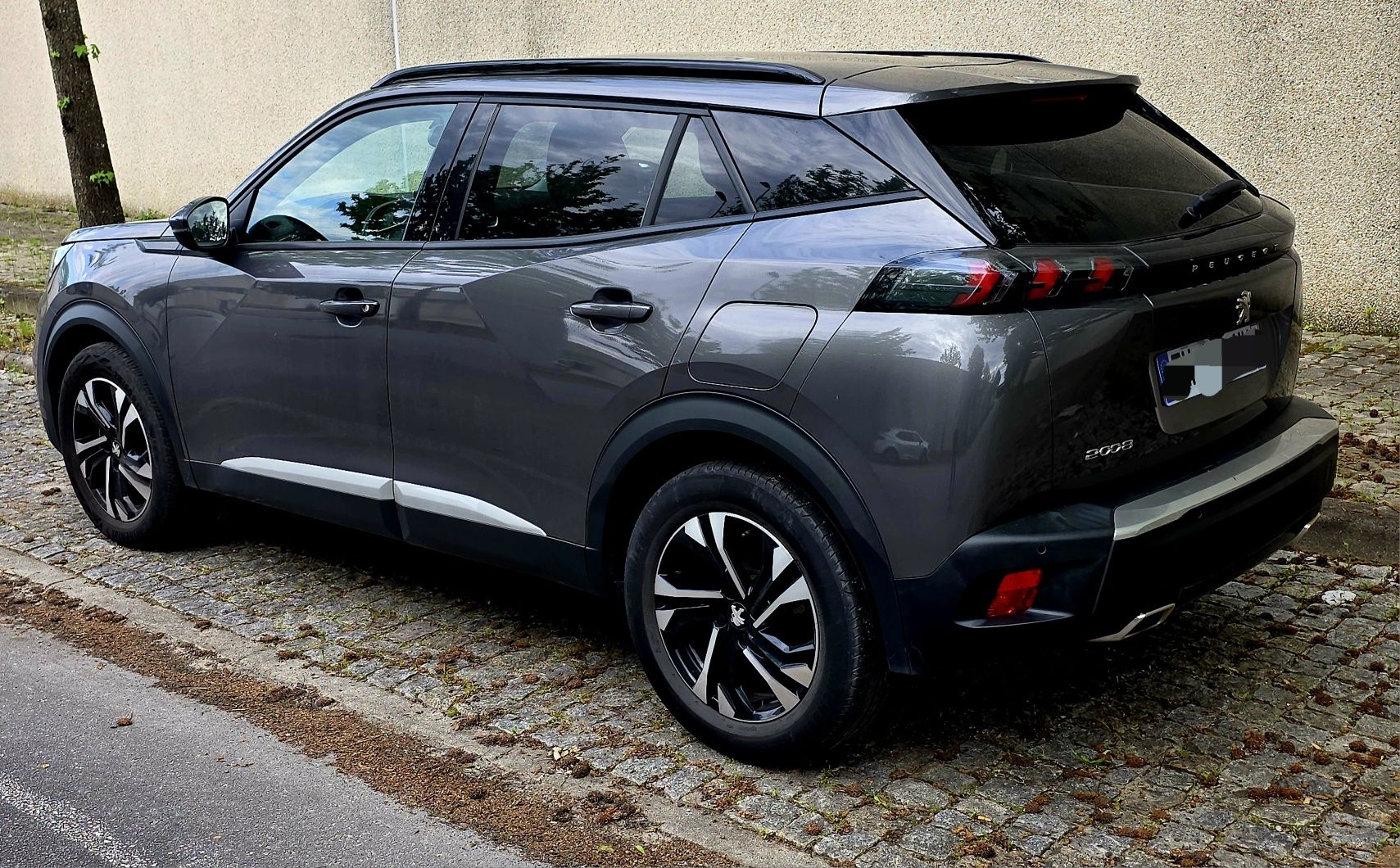 Peugeot 2008 1.2 130 Allure