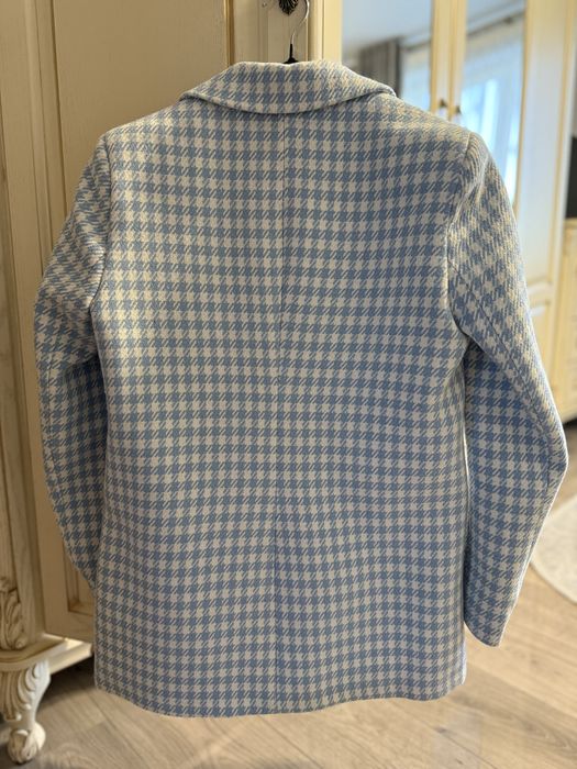 Продам піджак твідовий.