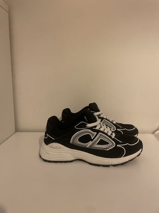 Dior b30 preto e detalhes bracos