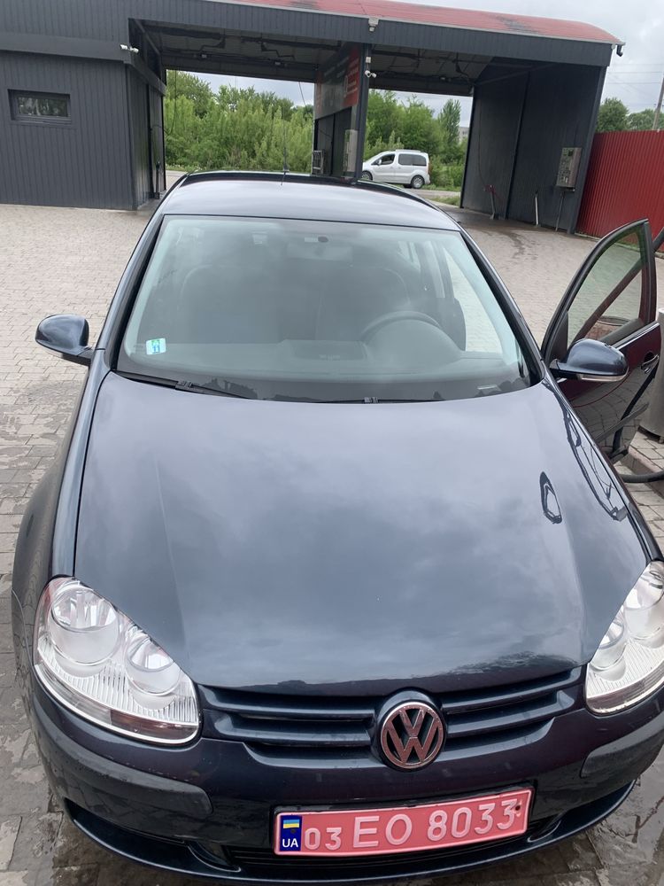 Volkswagen Golf V 1.6 MPI