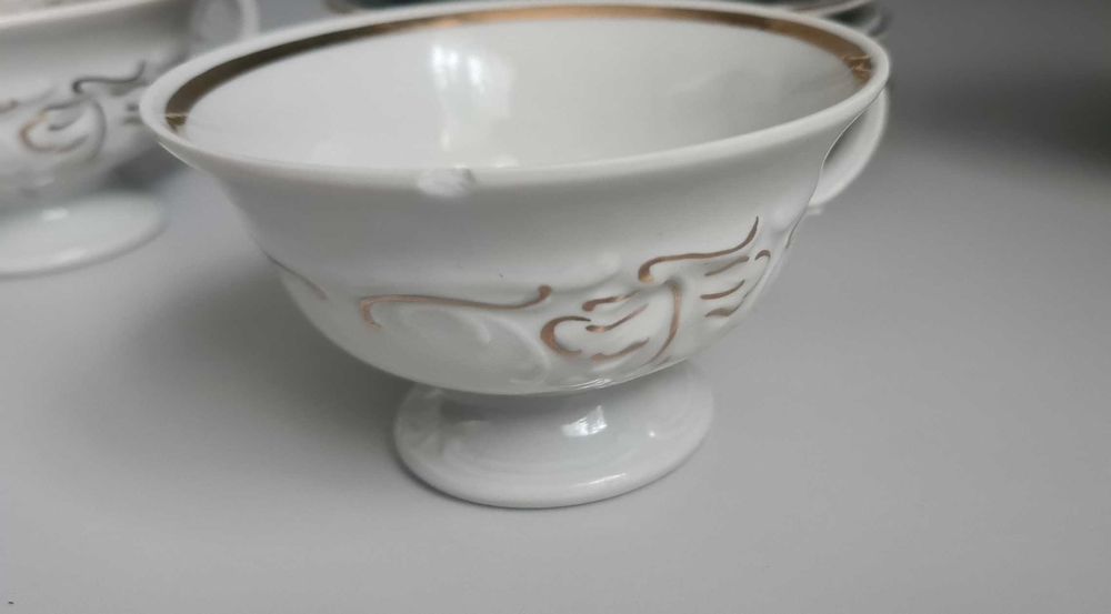 Fryderyka Zestaw do kawy ,herbaty porcelana Wałbrzych z czasów PRL