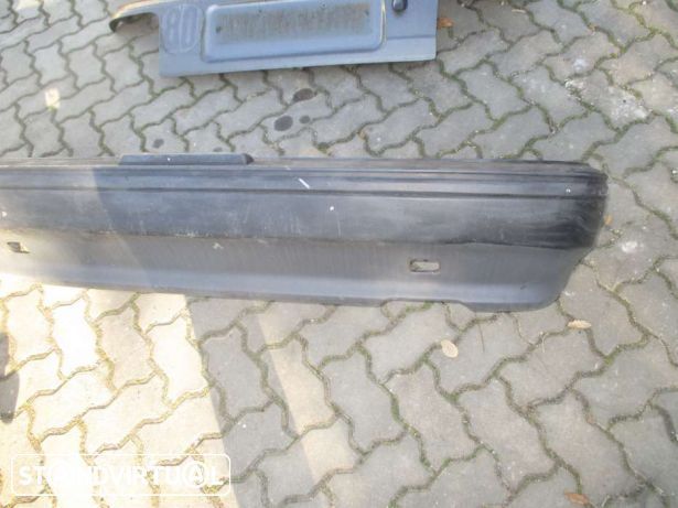 para choques tras toyota corolla 5 portas