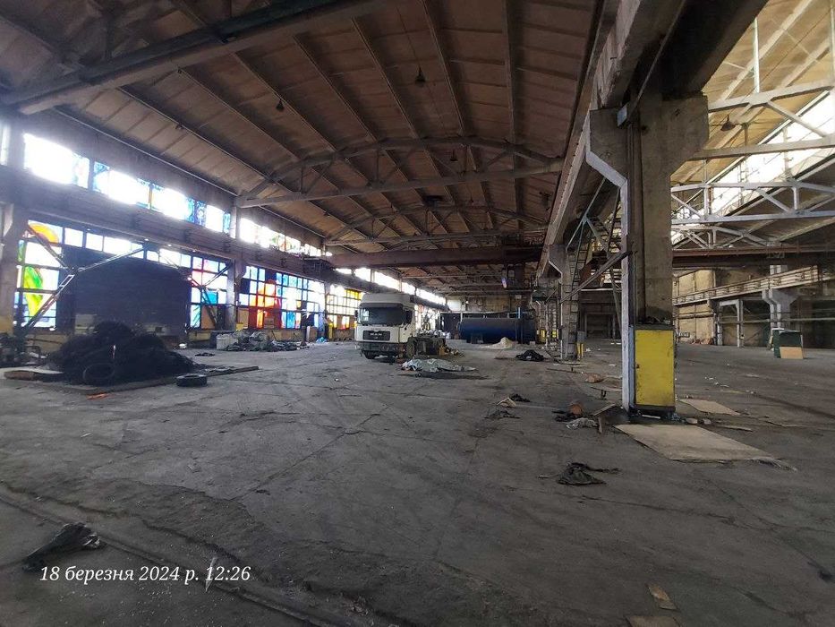 склад-виробництво 2300м2 , капіт., сухе, зайде фура, Н-10м, кран 10т