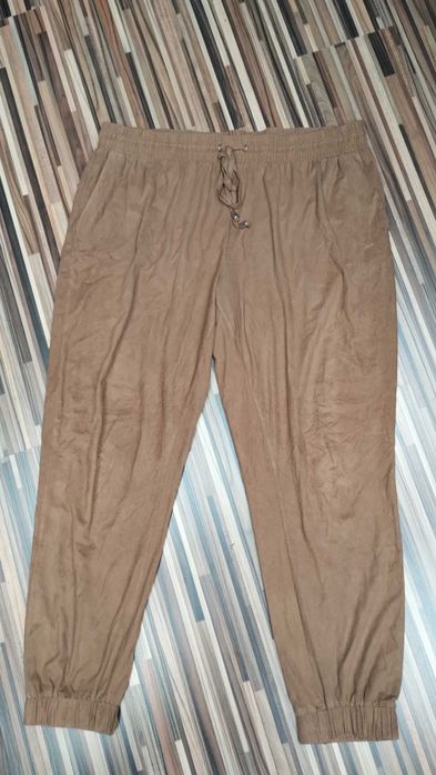 2 pary damskich spodni