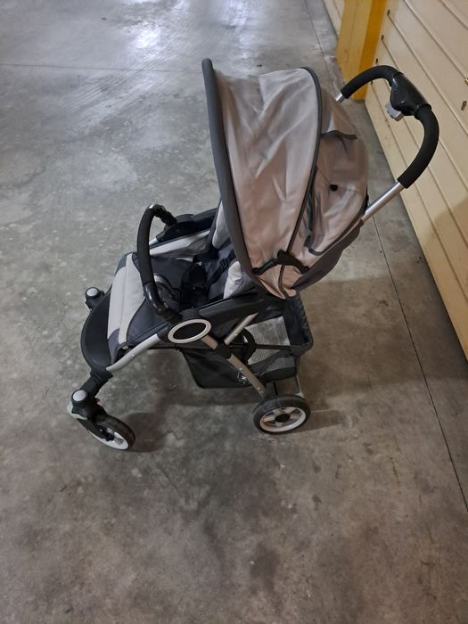 Carrinho de passeio Zippy