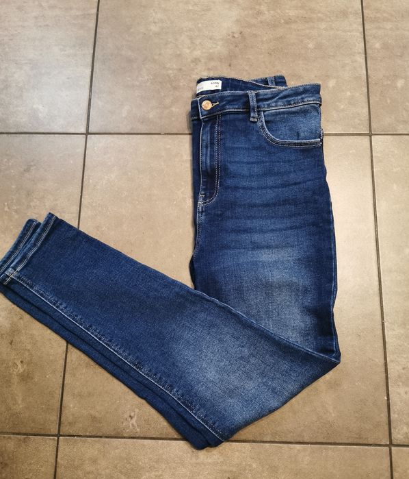 Spodnie damskie r.42