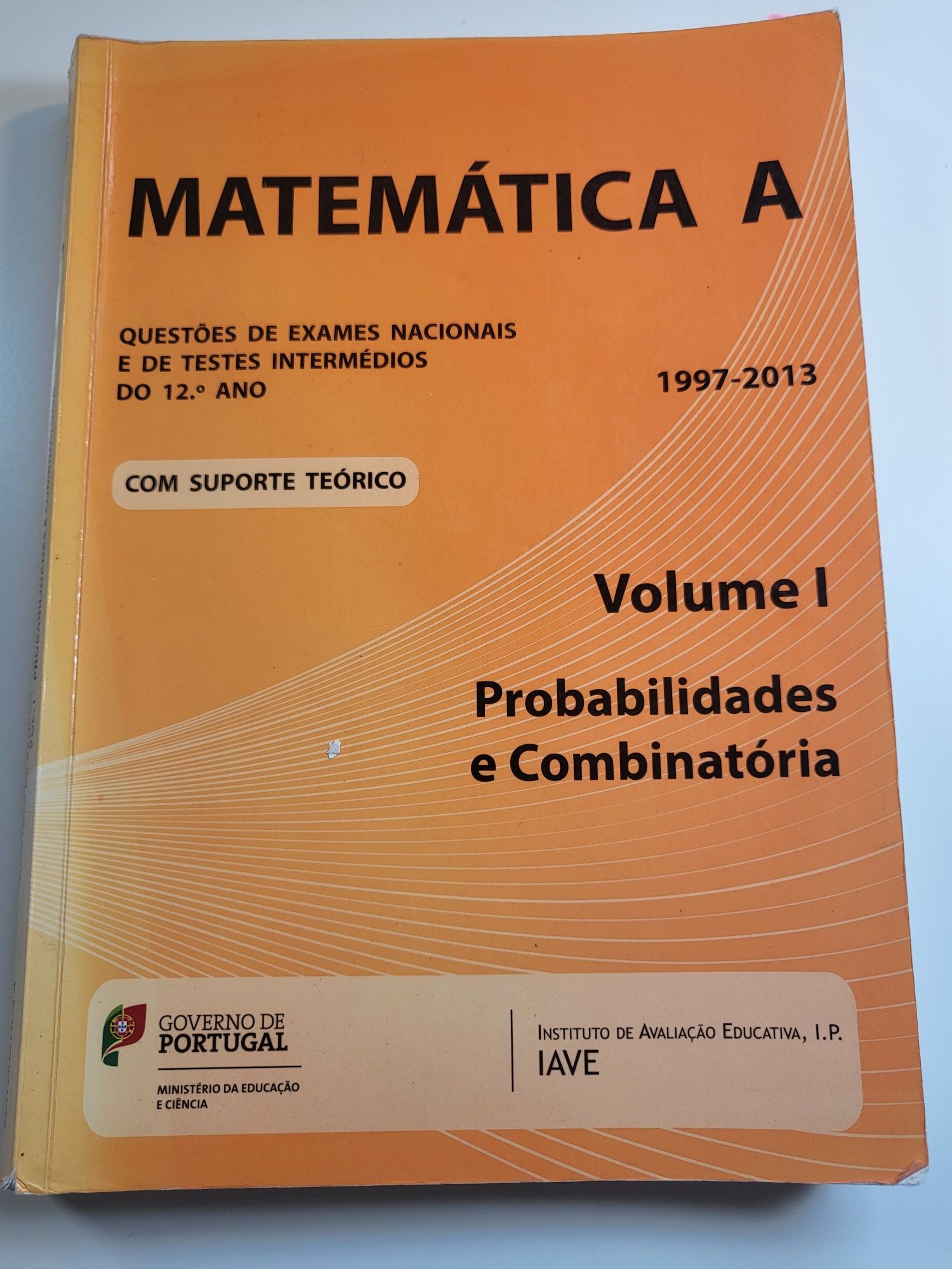 Livro de preparações para exame nacional Matemática A