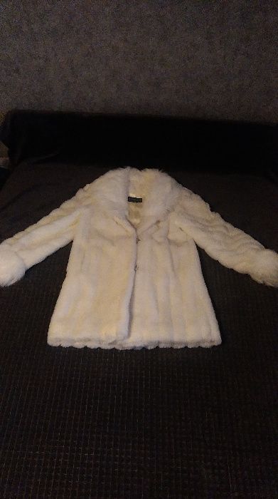 Futro białe, sztuczne