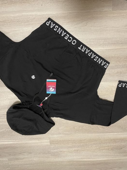 Bluza Oceans Apart Beauty Hoody S czarna krótka kaptur