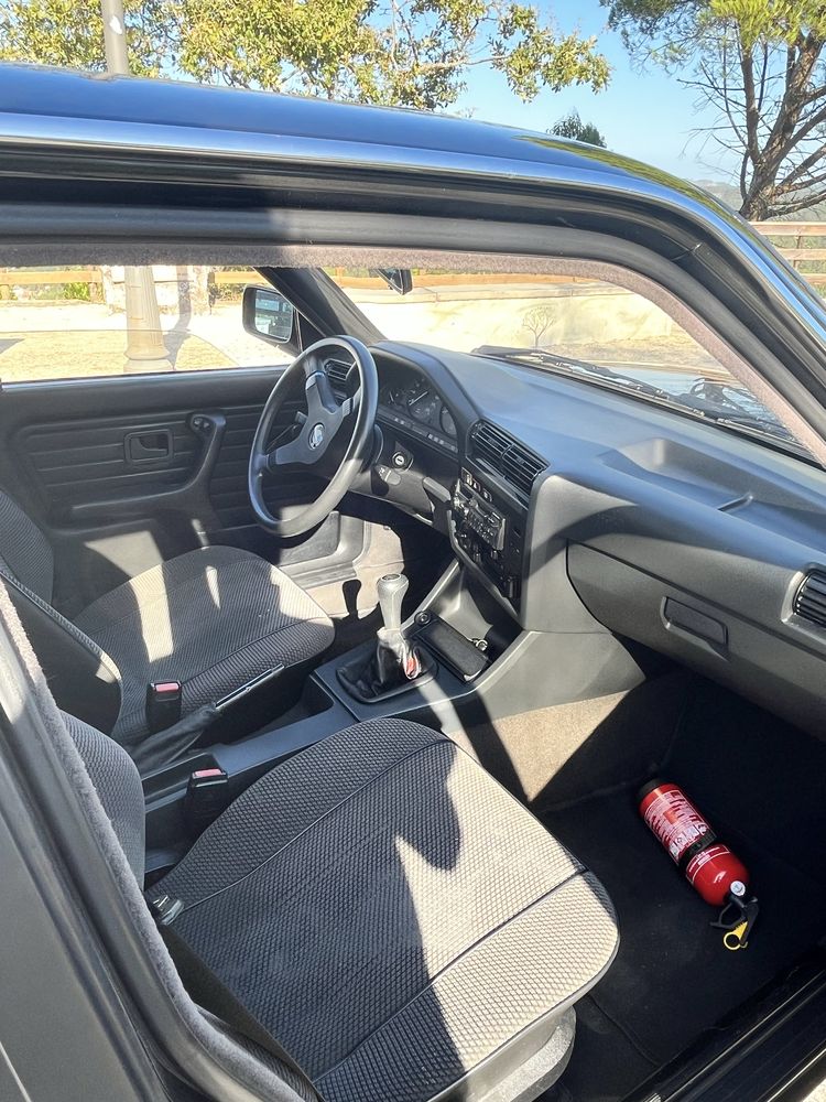 BMW 316 e30 Duplo Carburador