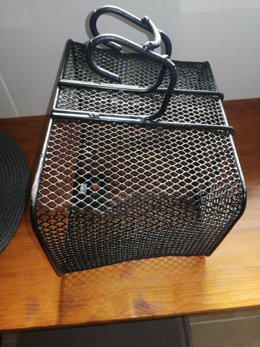 Cesto para bicicleta em ferro