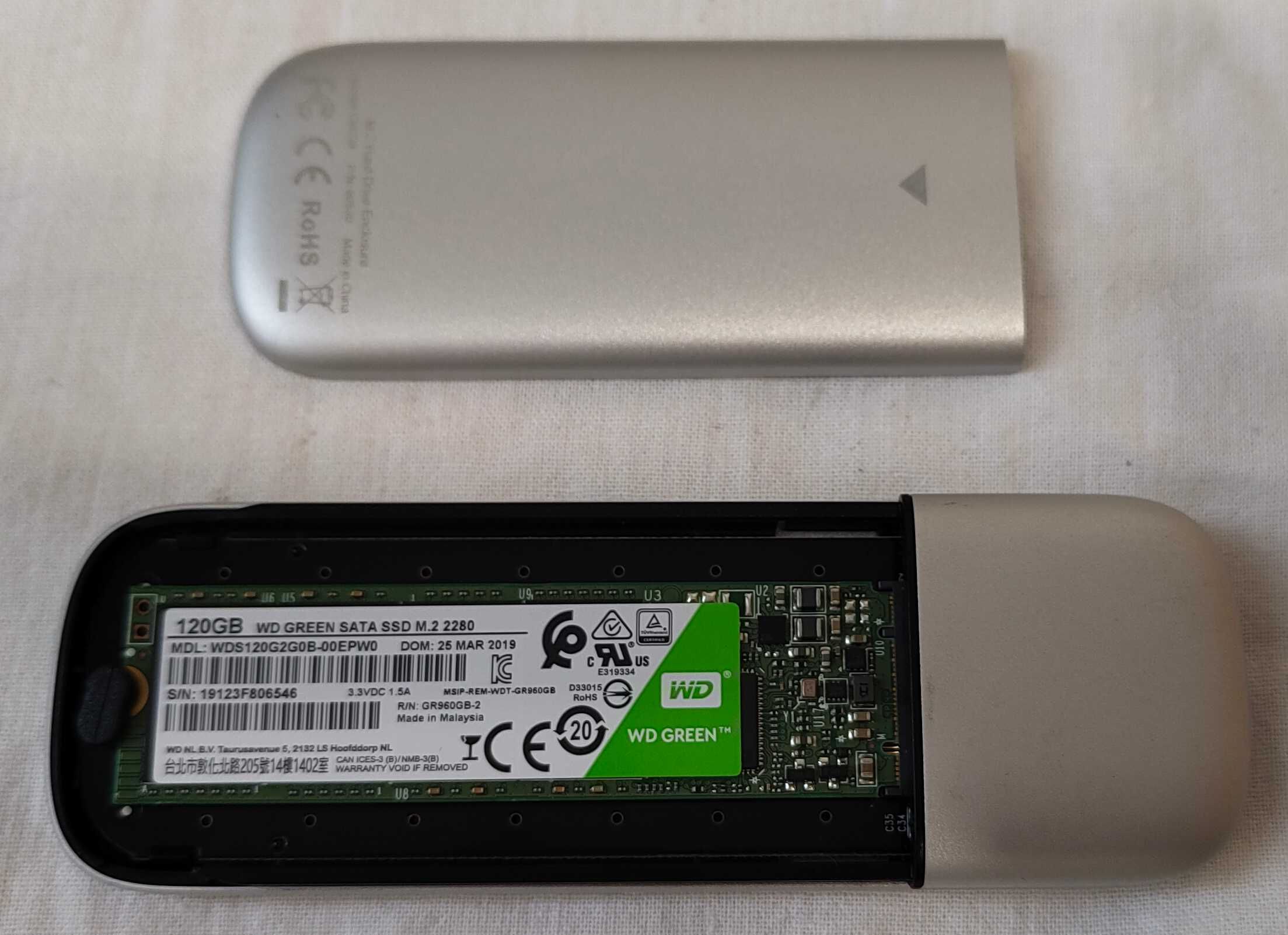 Корпус‑бокс ("карман") для M.2 SSD UGREEN CM238 з USB 3.0 кабелем
