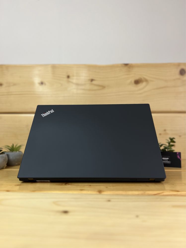 Ноутбук Lenovo ThinkPad T490/i7-8565U/16GB/256GB/14"FHD/Гарантія