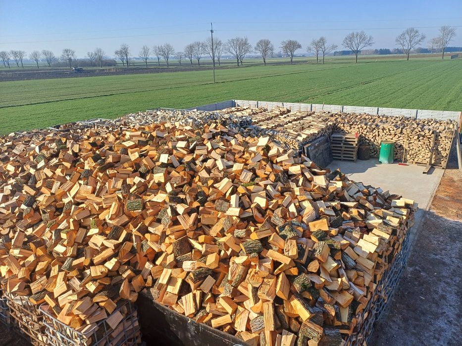 Drewno opałowe do pieca i kominka