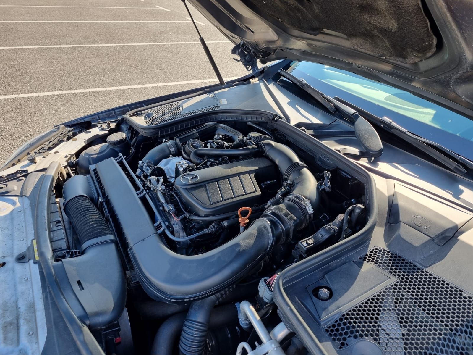 Carrinha Mercedes C200