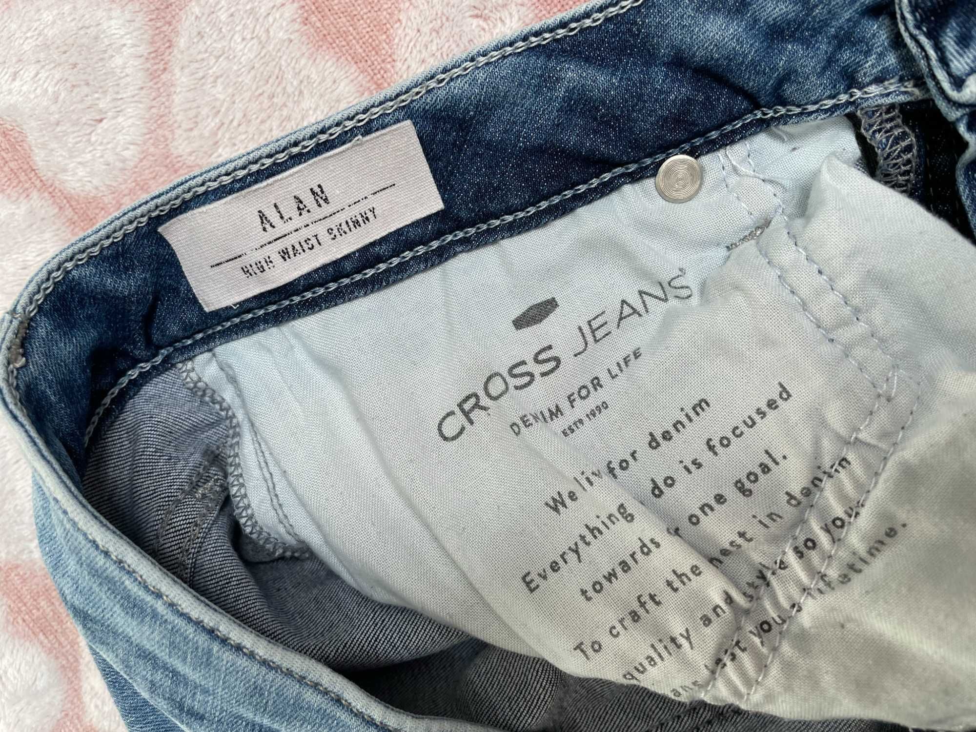 Spodnie marki Cross jeans, dobre na S/M 36/38