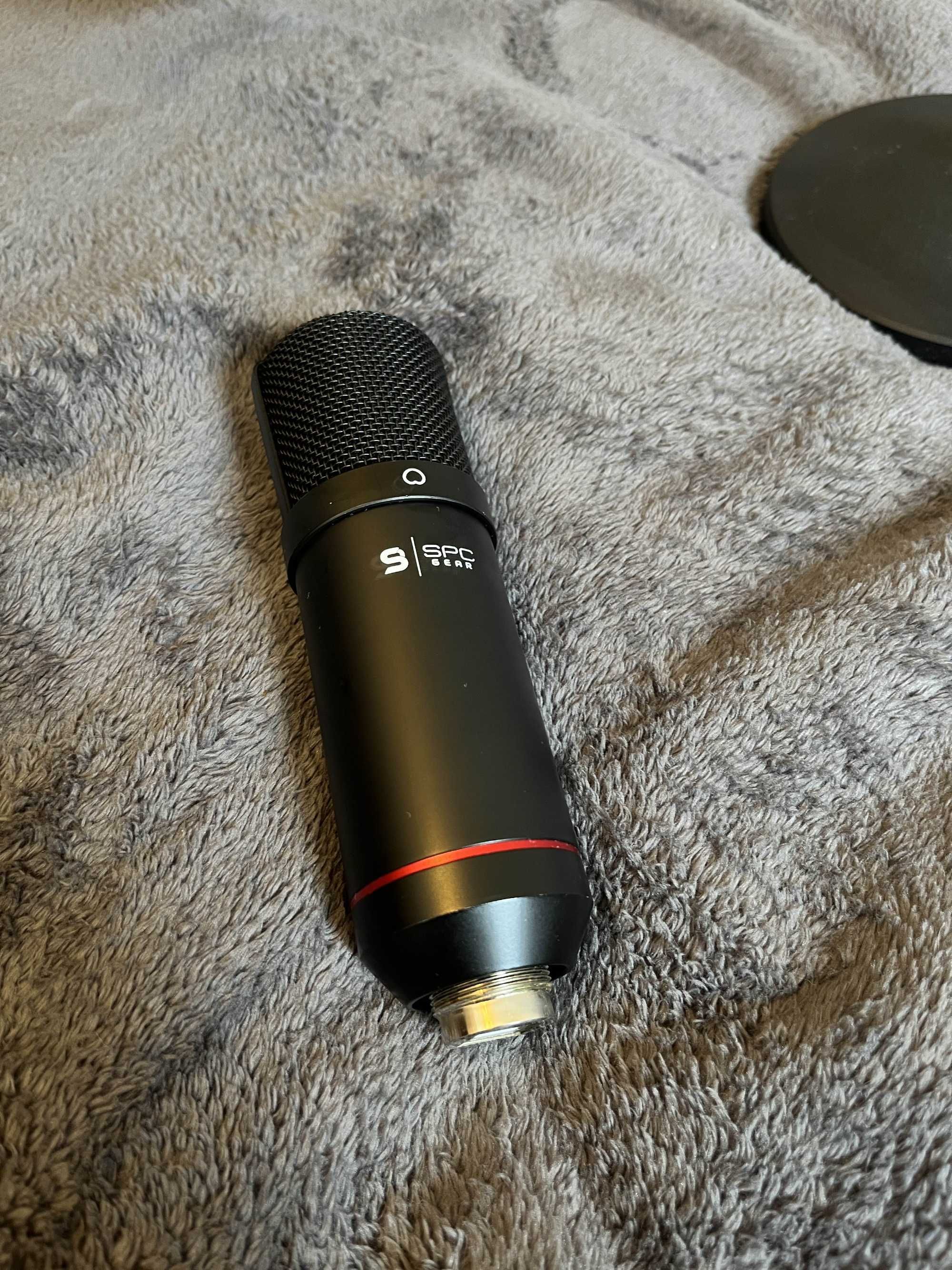 Mikrofon sm900 wraz z MOZOS MKIT-STAND