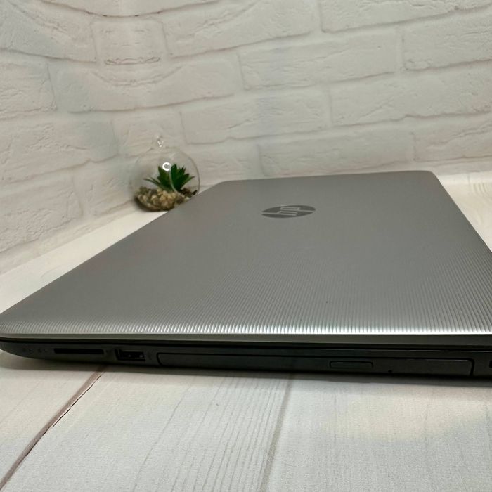 Ноутбук HP 250 G5 | i3-5005U | SSD 250 | DDR3 8gb