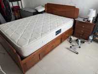 Cama de casal com colchão de casal moloflex