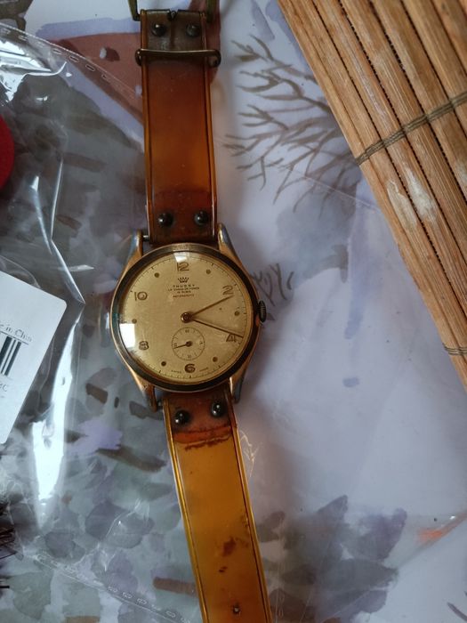 Zegarek szwajcarski pozłacany