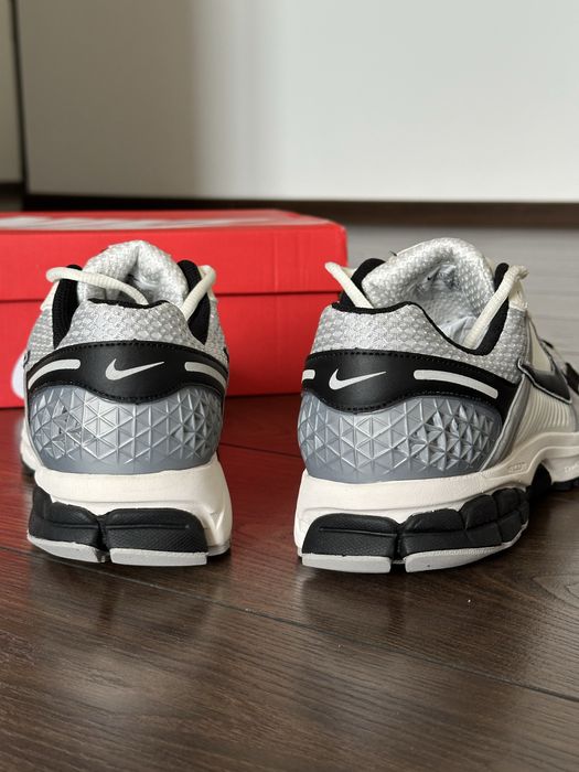Оригінальні Кросівки Nike Air Zoom Vomero 5 Photon Dust Найки зум