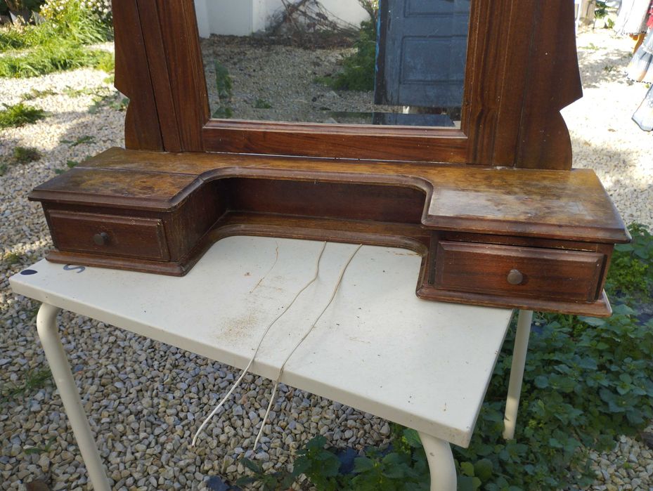 Espelho de toucador com gavetas