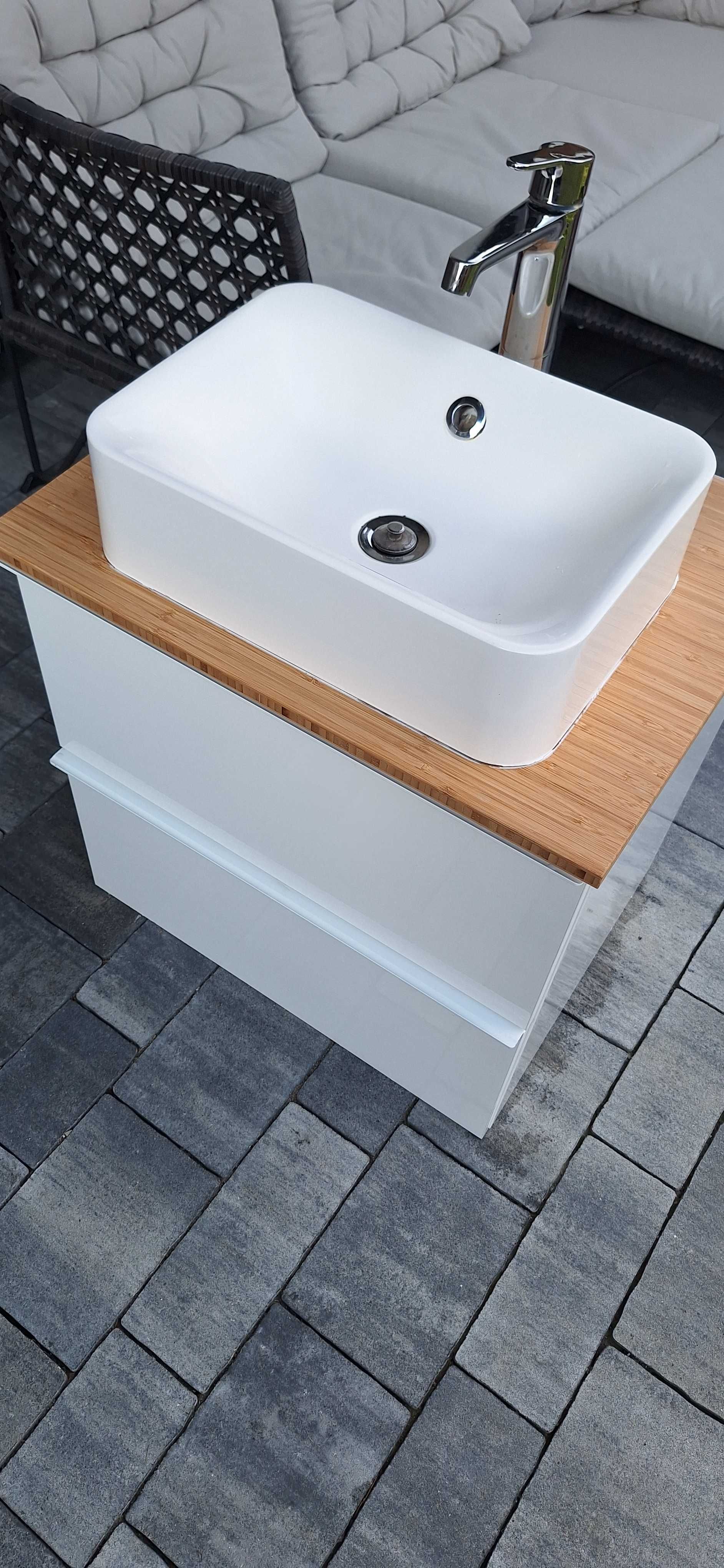 GODMORGON Szafka z umywalką i baterią IKEA